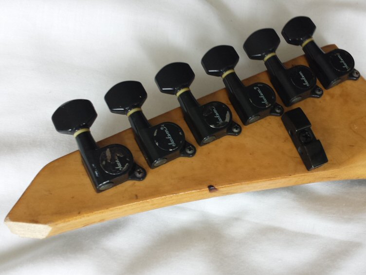 Charvel 275 Deluxe